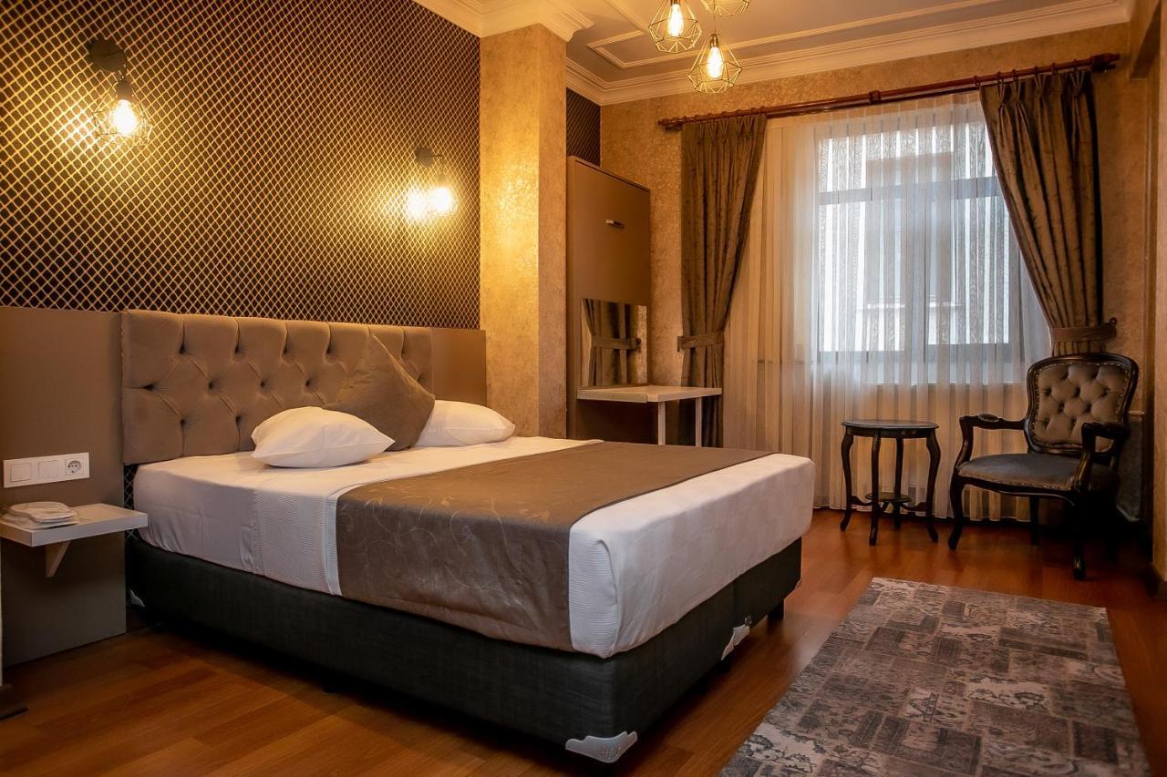 Pera Capitol 3* Istanboel