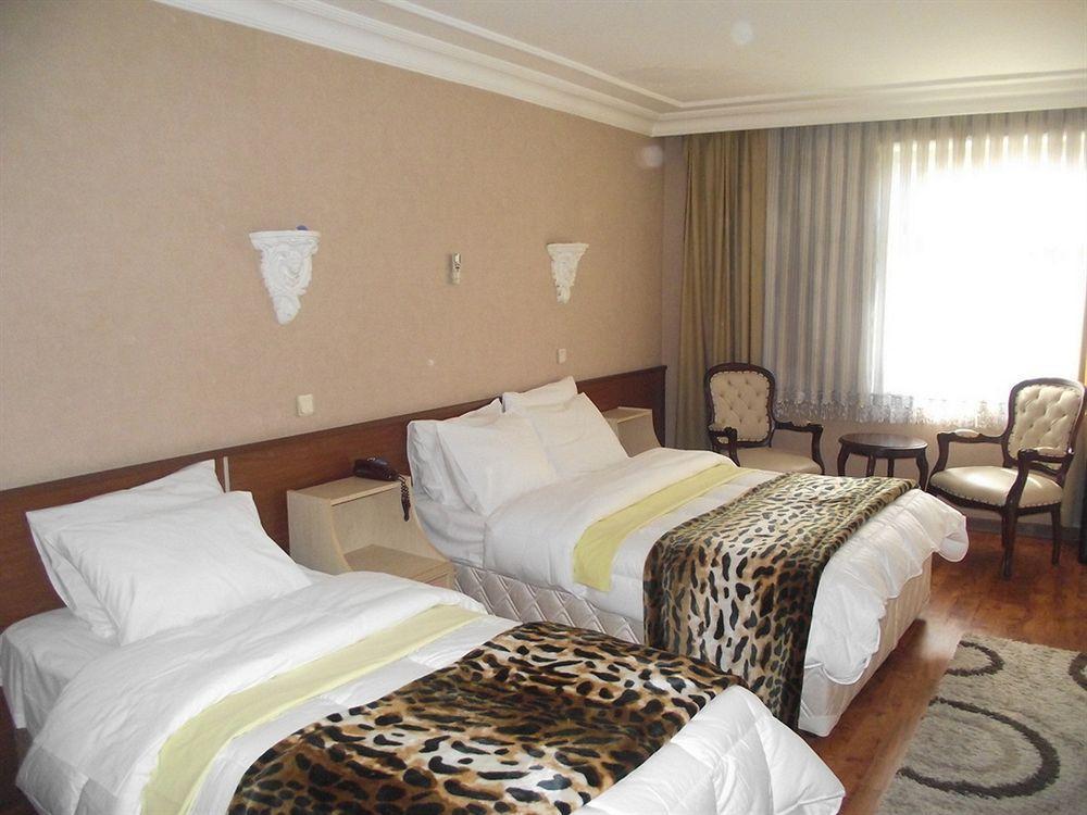 Hotel Pera Capitol Istanboel