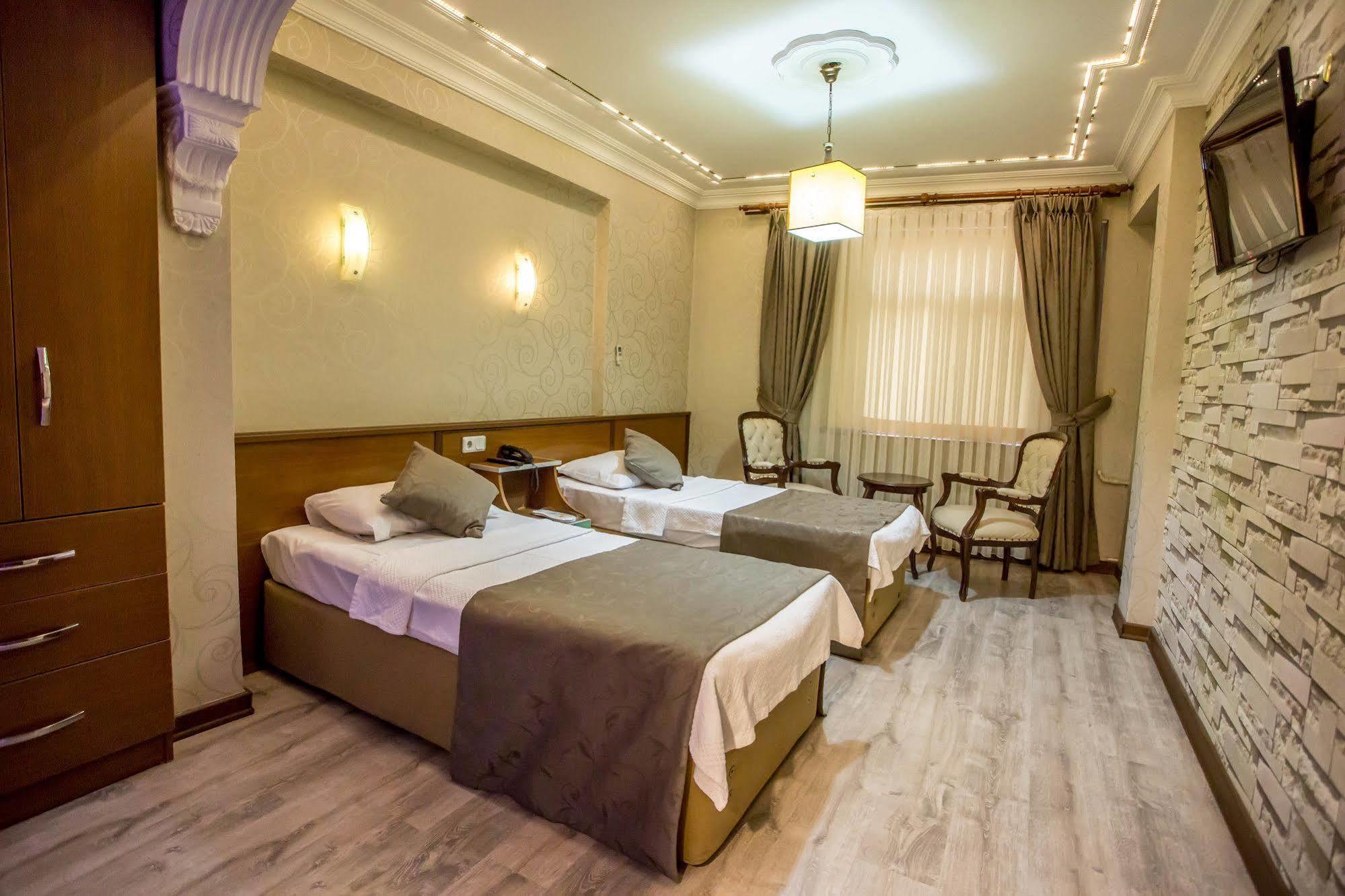 Pera Capitol Hotel Istanboel